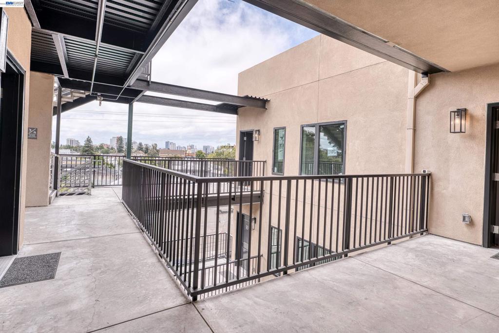 4202 Telegraph Ave Property Photo 16