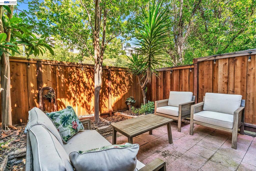 6003 Old Quarry Loop Property Photo 20