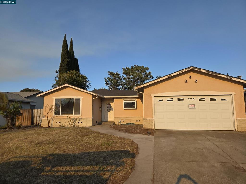 1713 Daisy Way Property Photo 1