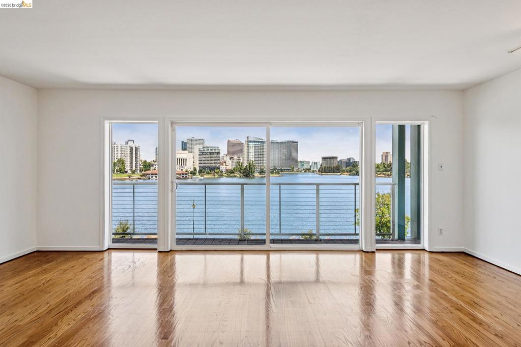 1410 Lakeshore Ave 6 Property Photo 1