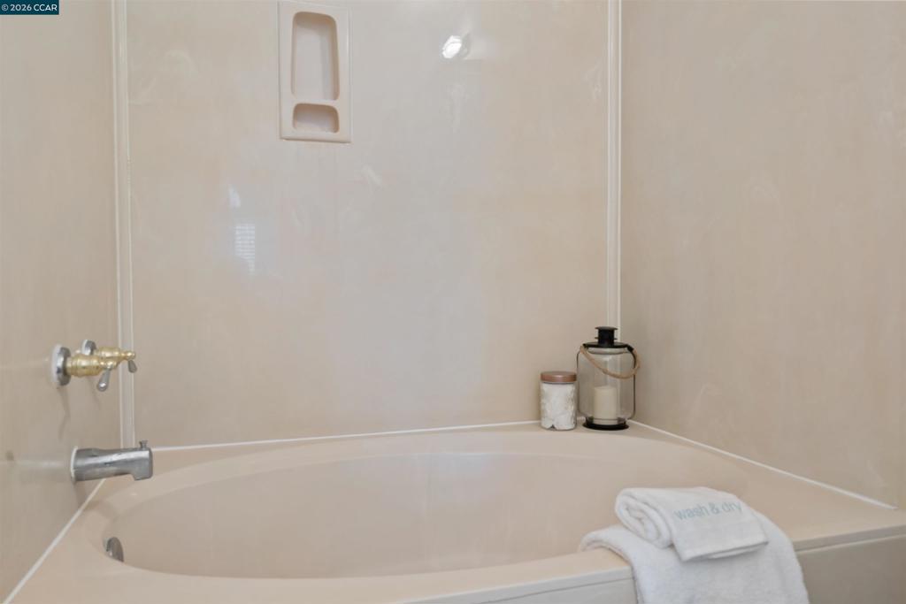 511 Suisun Ct Property Photo 26