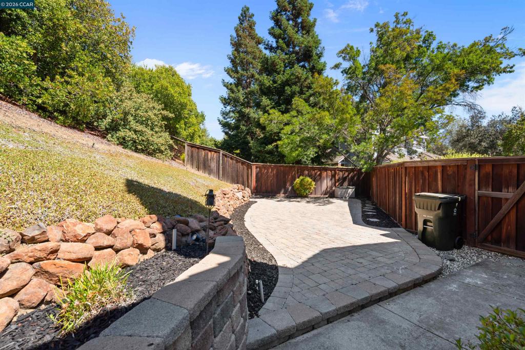 511 Suisun Ct Property Photo 35