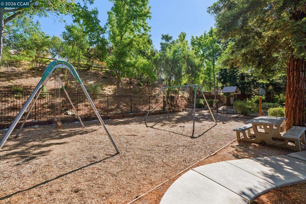 511 Suisun Ct Property Photo 51