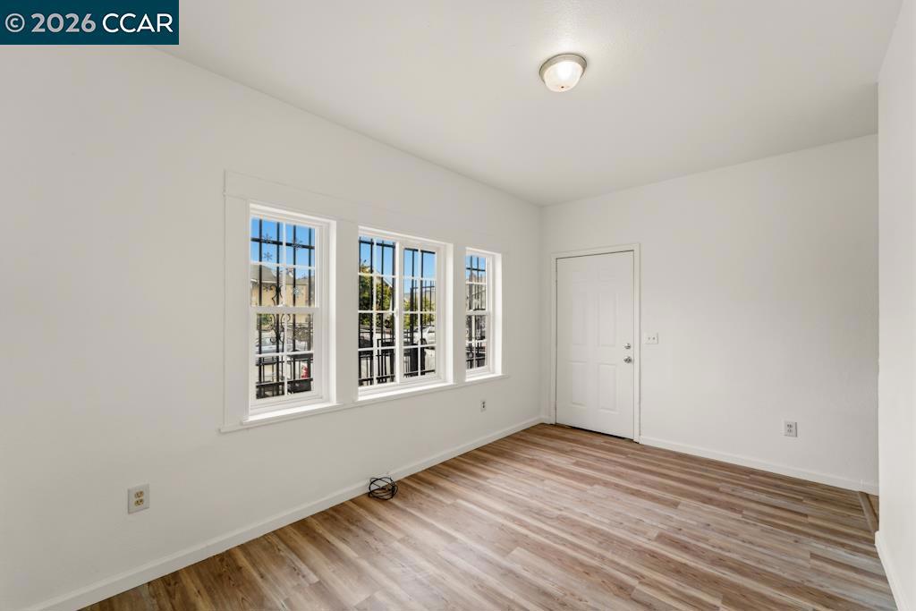 400 Bissell Ave Property Photo 8