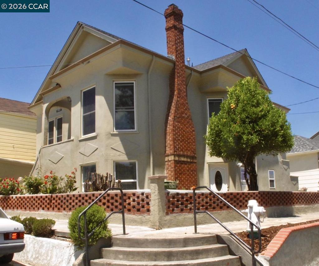 1204 Ceres St Property Photo 1