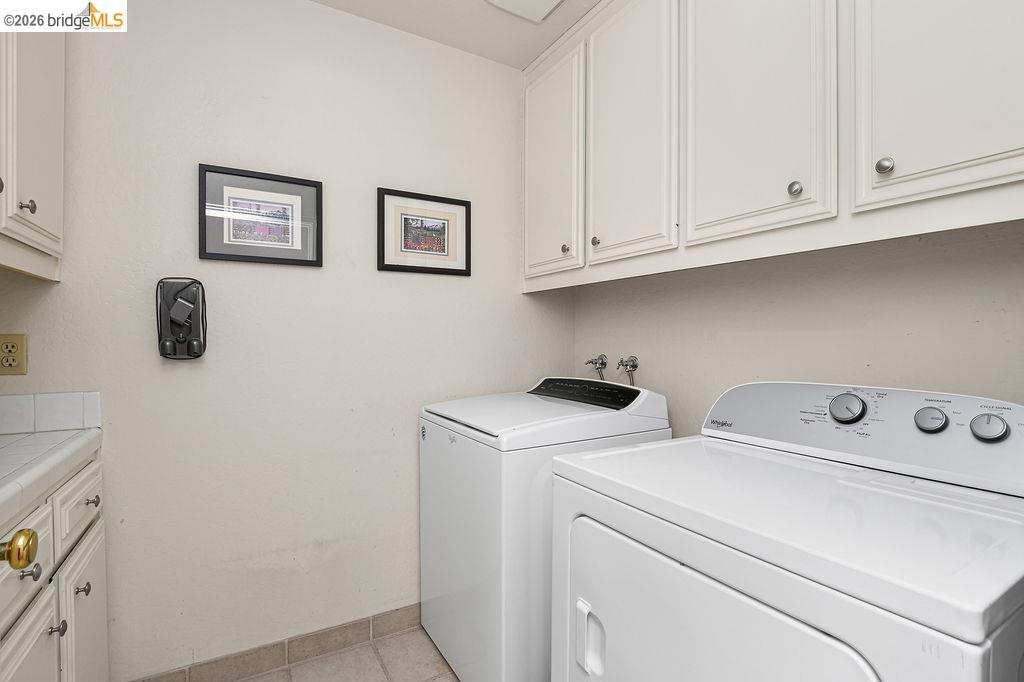 2090 Pebble Dr Property Photo 34