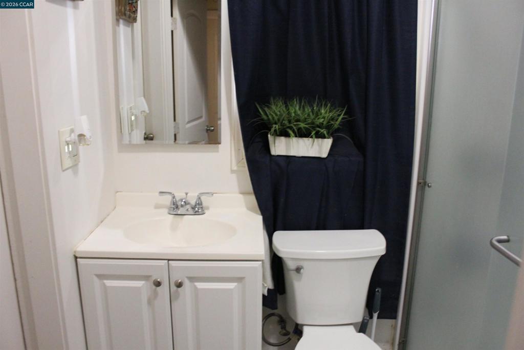 540 3rd St Property Photo 25