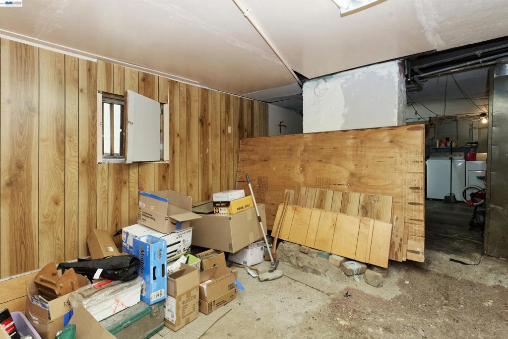 1538 16th Ave Property Photo 19