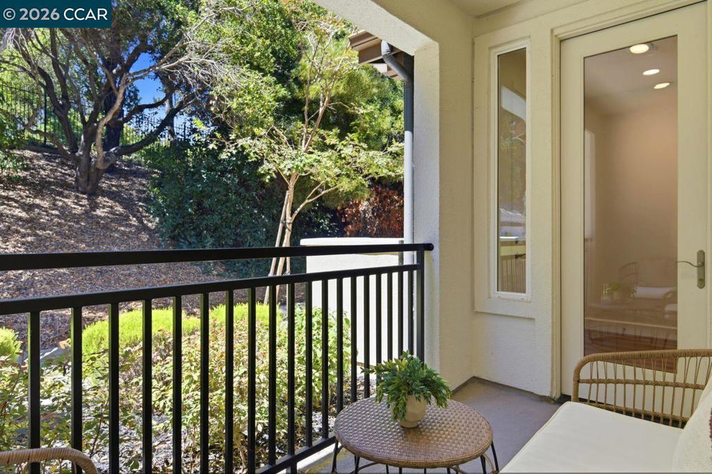 710 Ryan Ter Property Photo 6