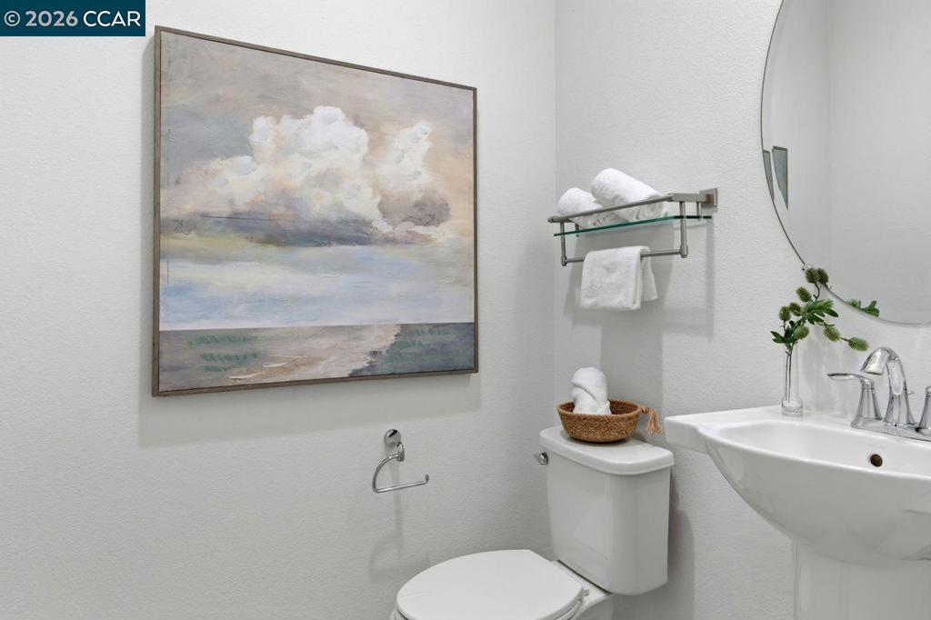 710 Ryan Ter Property Photo 8