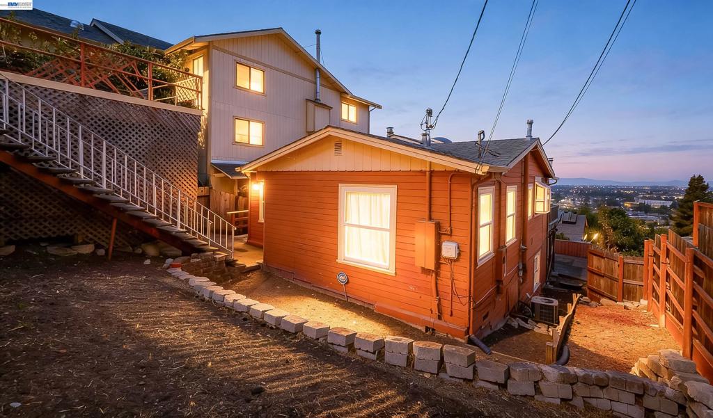 16805 President Dr Property Photo 3