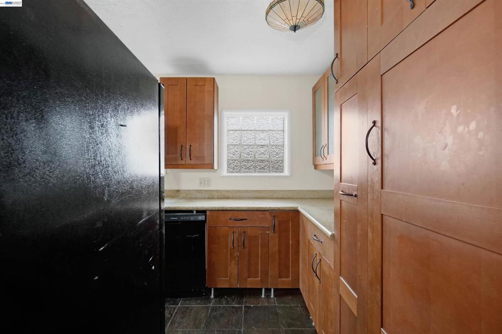 16805 President Dr Property Photo 33