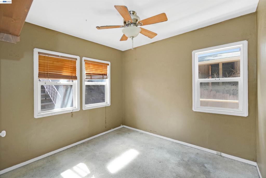 16805 President Dr Property Photo 38