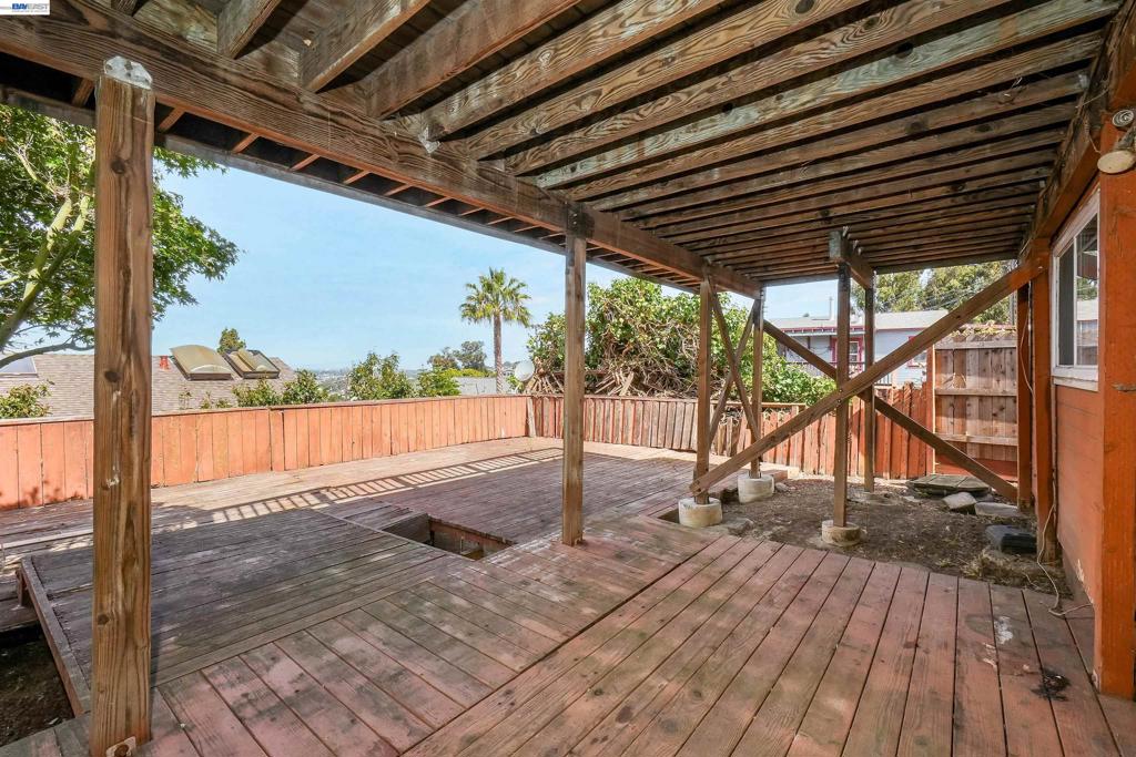 16805 President Dr Property Photo 51