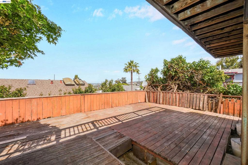 16805 President Dr Property Photo 52