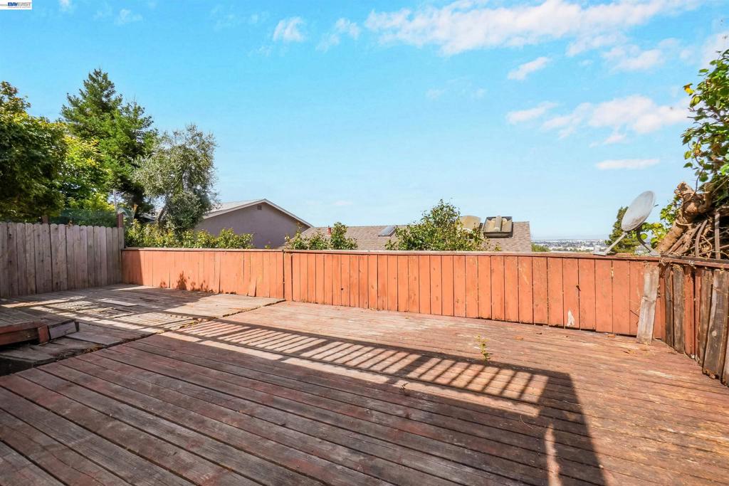 16805 President Dr Property Photo 57