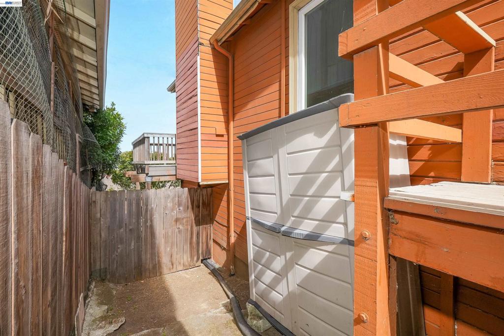 16805 President Dr Property Photo 59