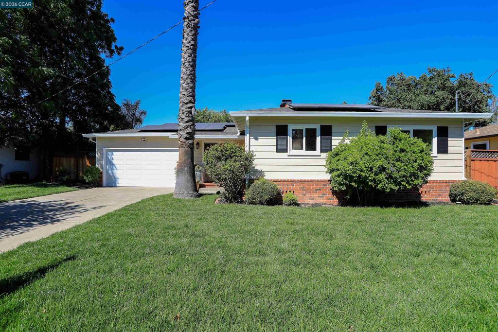 1792 Sharon Dr Property Photo 1