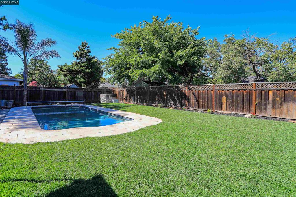 1792 Sharon Dr Property Photo 10