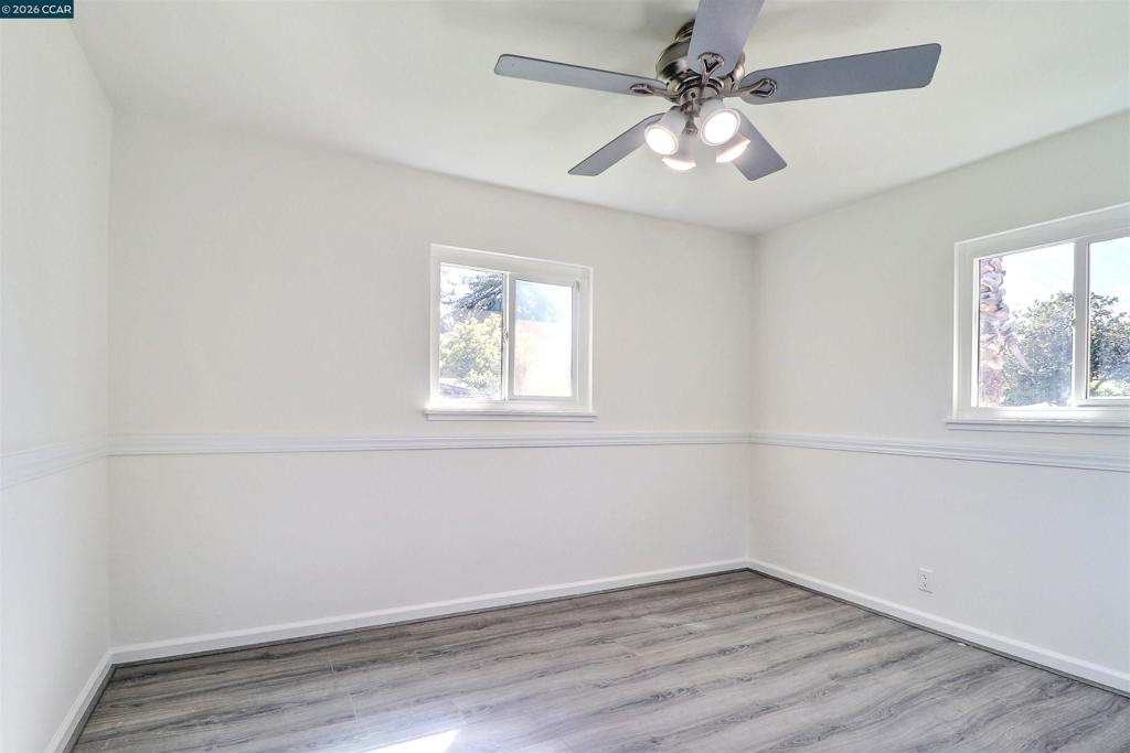 1792 Sharon Dr Property Photo 35