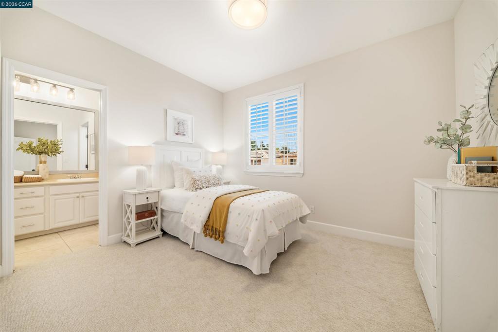 1273 Andreas Way Property Photo 32