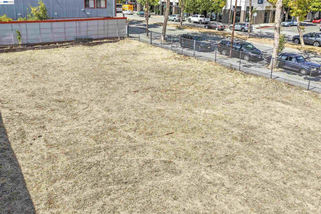 3020 San Pablo Ave Property Photo 9