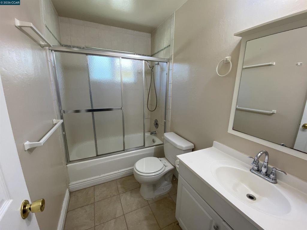 2118 Peppertree Way Property Photo 14