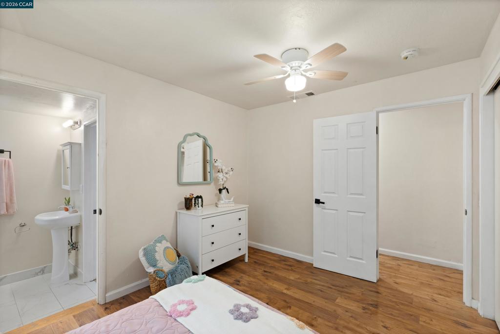 5714 Claremont Ave Property Photo 37