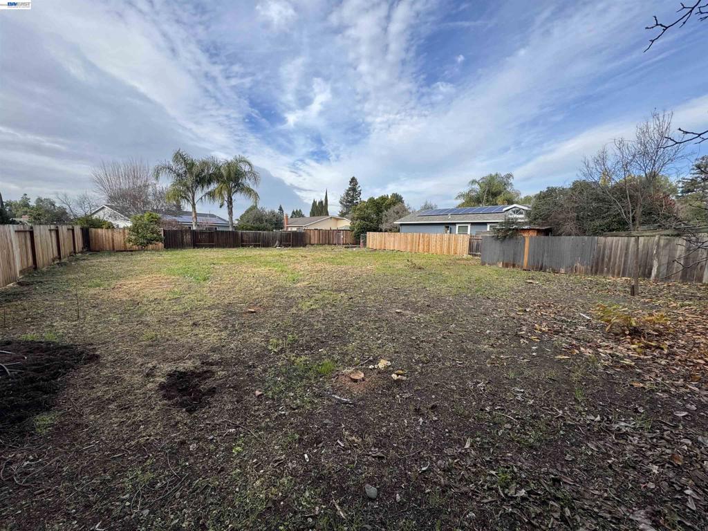 4719 Springwood Way Property Photo 5