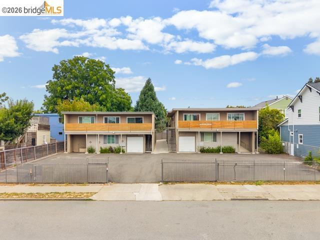 1533 Harmon St Property Photo 2