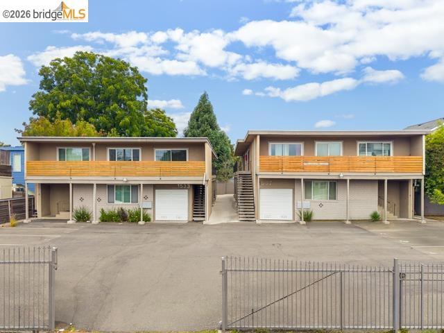 1533 Harmon St Property Photo 3