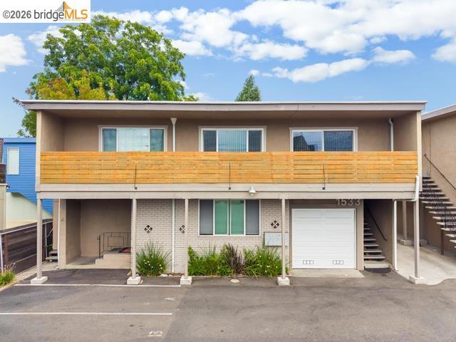 1533 Harmon St Property Photo 8