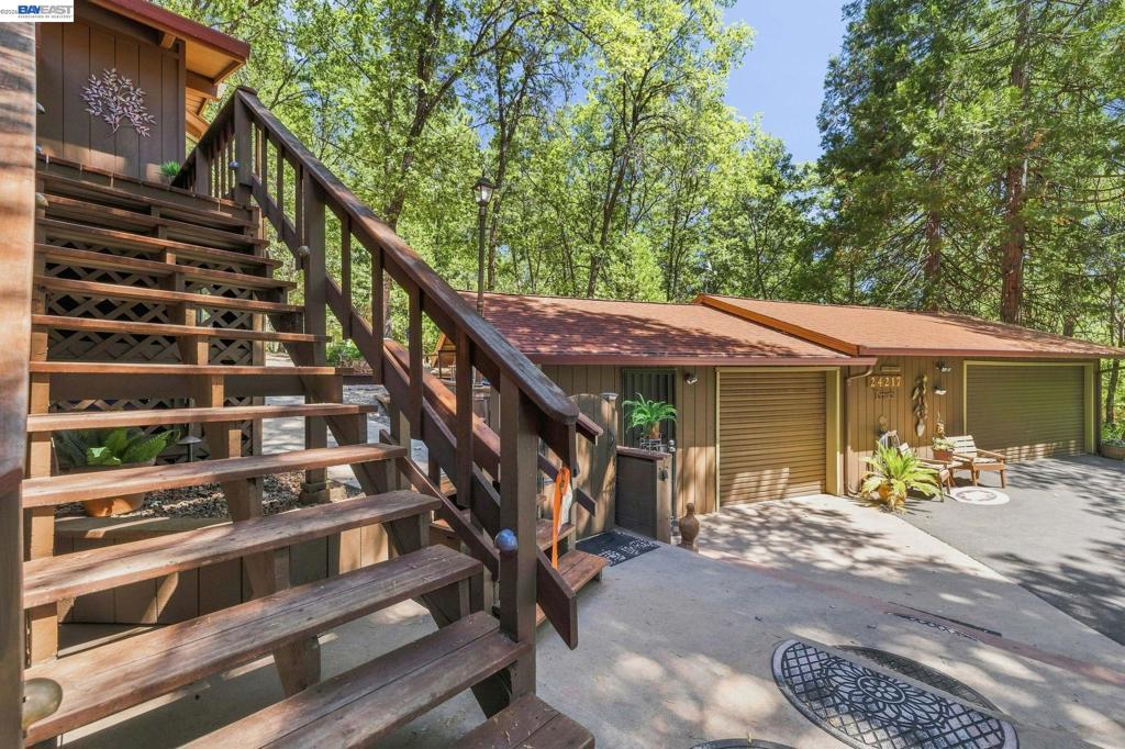 24217 Appaloosa Way Property Photo 49