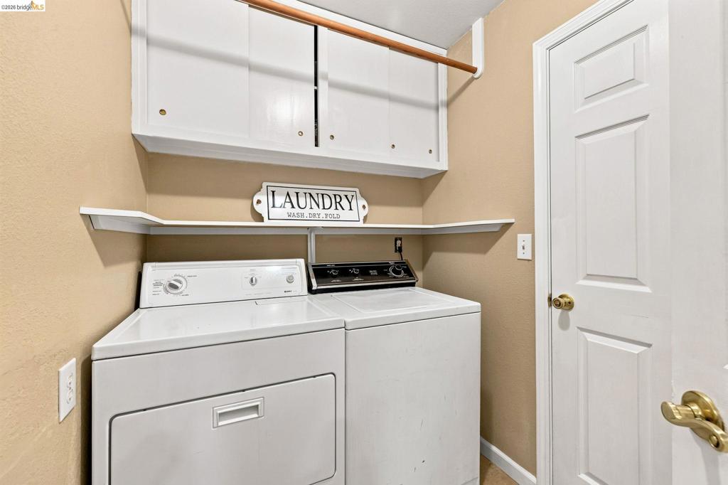 23985 Hitching Post Rd Property Photo 19