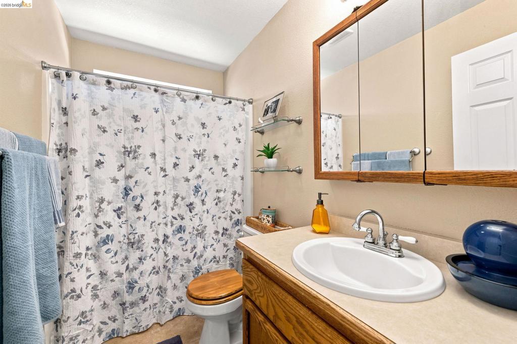 23985 Hitching Post Rd Property Photo 24