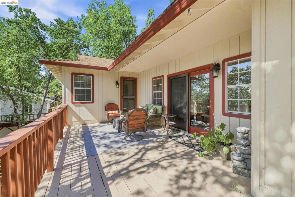 23985 Hitching Post Rd Property Photo 25