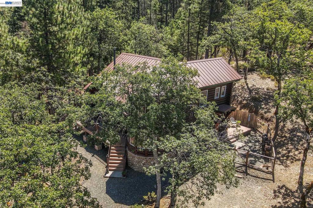 600 Top Of The Grade Property Photo 16