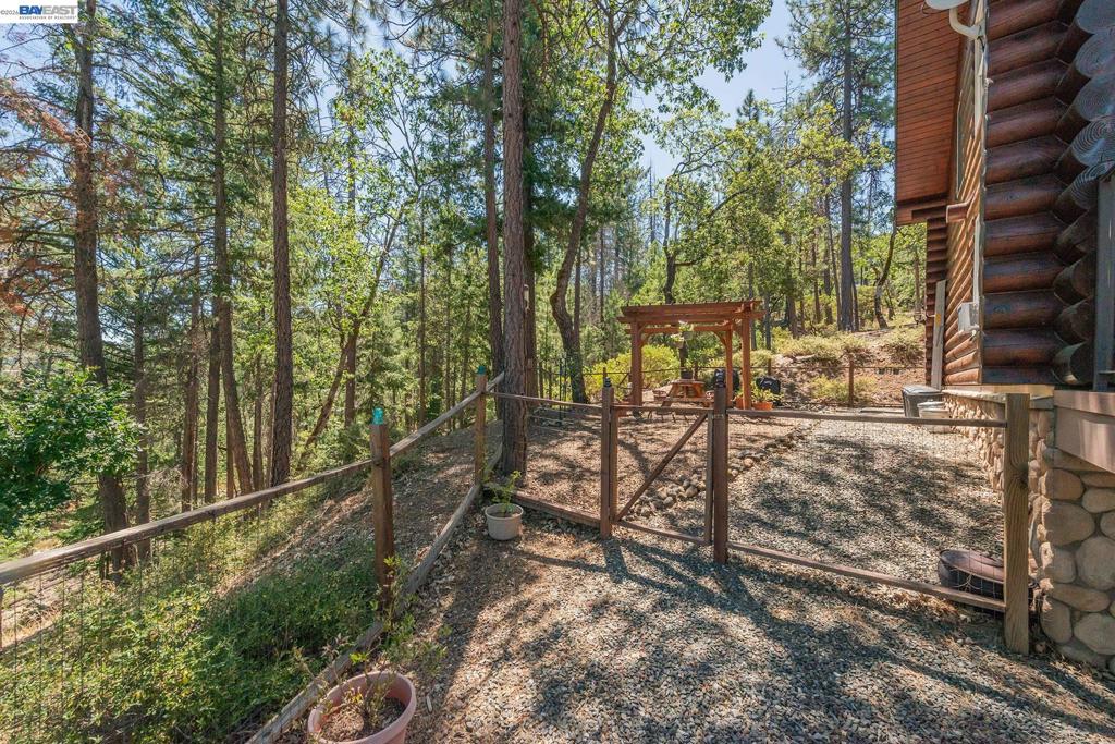 600 Top Of The Grade Property Photo 20