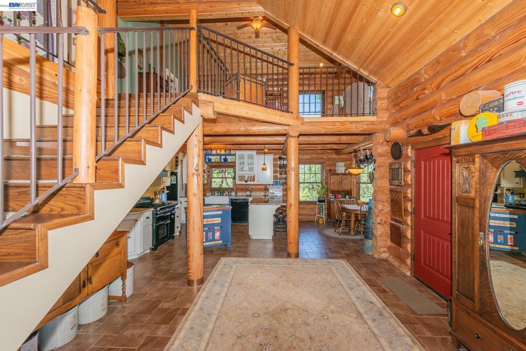 600 Top Of The Grade Property Photo 39