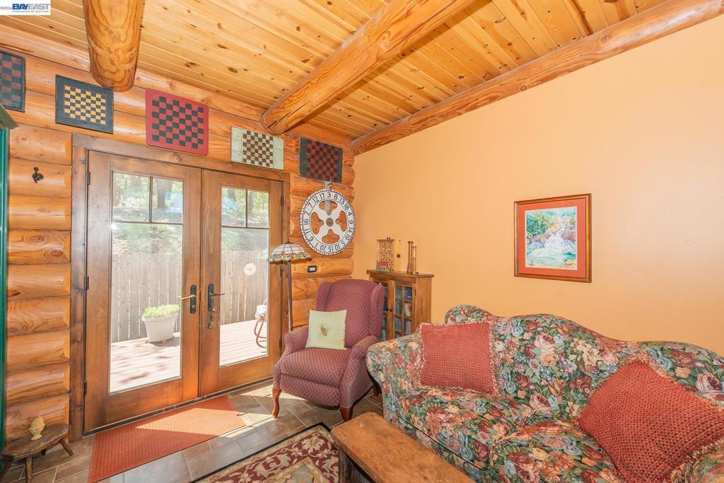 600 Top Of The Grade Property Photo 42