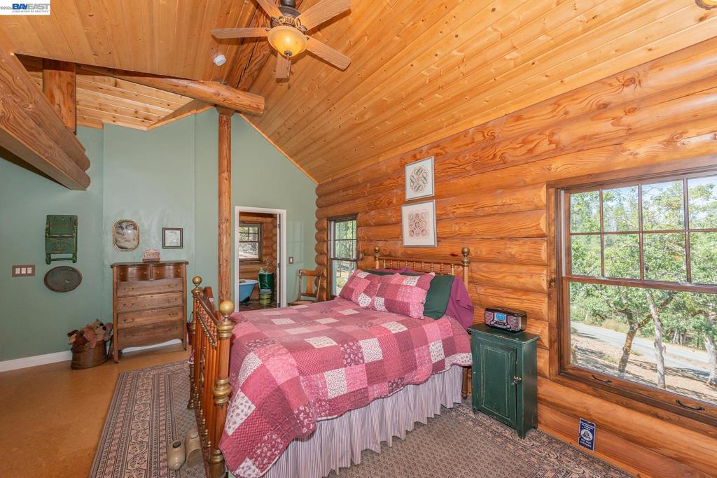 600 Top Of The Grade Property Photo 50