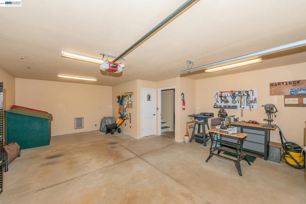 600 Top Of The Grade Property Photo 61