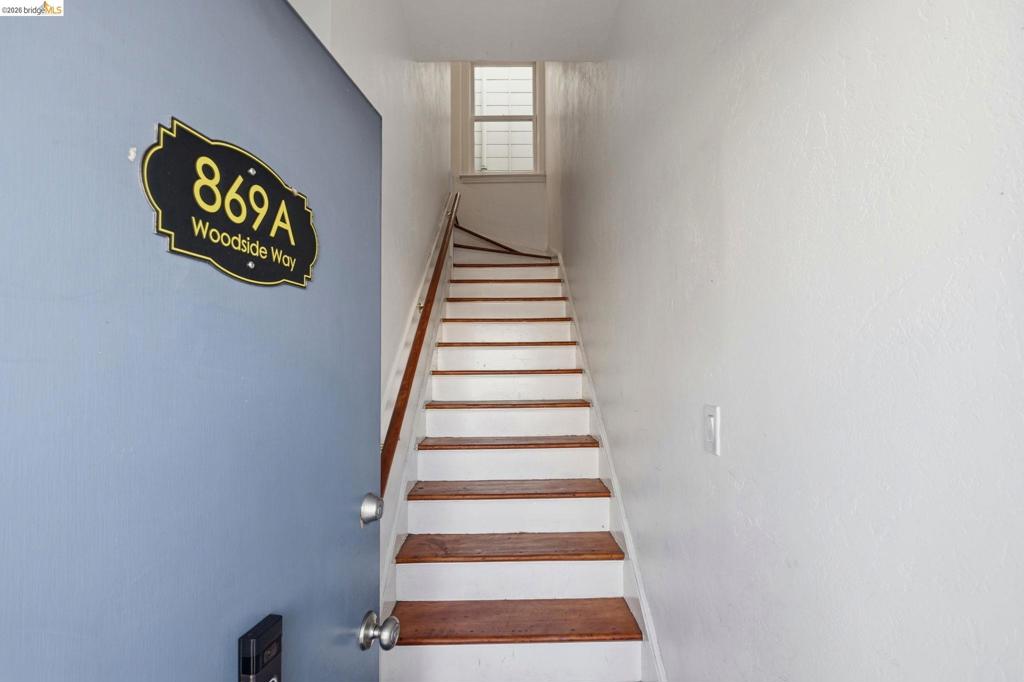 869 Woodside Way Property Photo 30