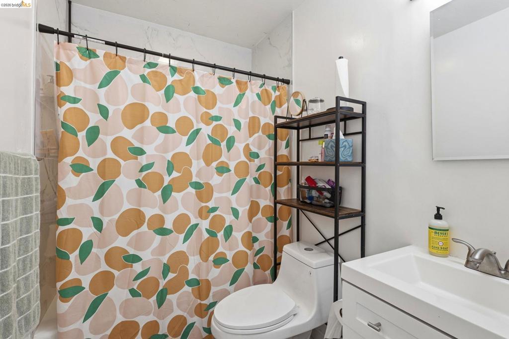 869 Woodside Way Property Photo 43