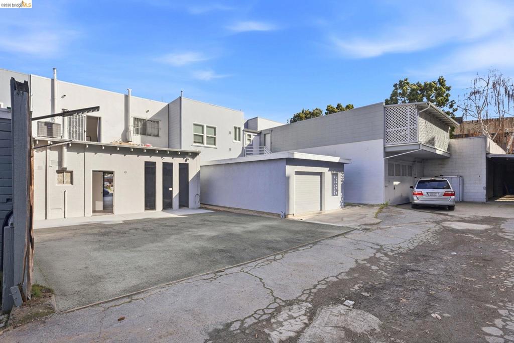 869 Woodside Way Property Photo 48