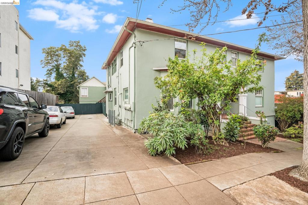 95 Moss Ave Property Photo 3