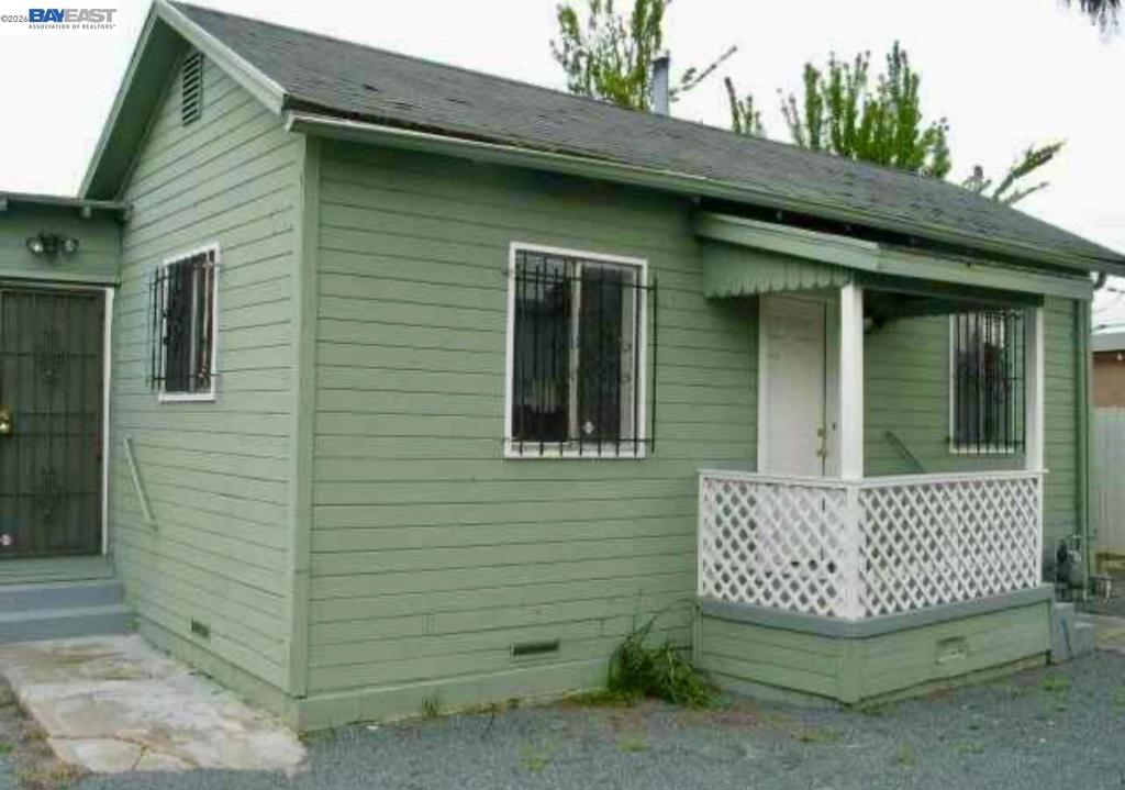 9625 Cherry St Property Photo 1