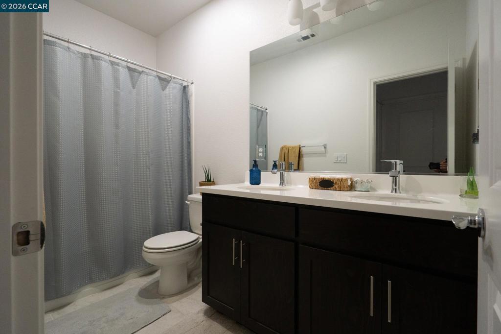 1412 Sanctuary St Property Photo 42