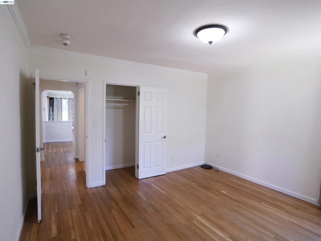 670 Estudillo Ave Property Photo 11