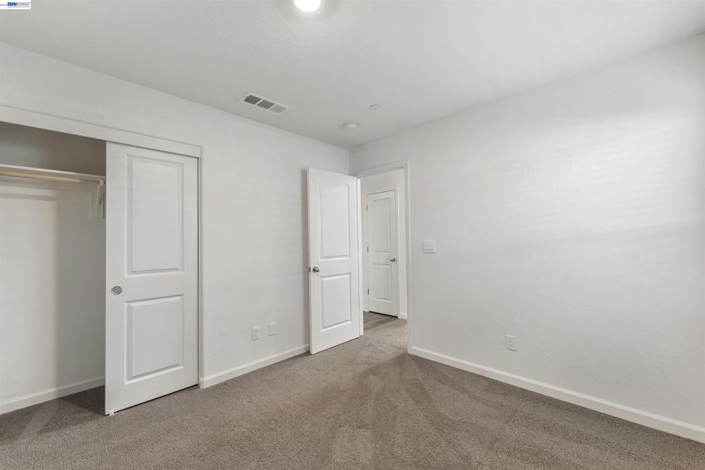 4577 Isabel Ct Property Photo 11